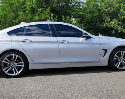 Сірий БМВ 4 Серія, об'ємом двигуна 2 л та пробігом 90 тис. км за 22999 $, фото 24 на Automoto.ua