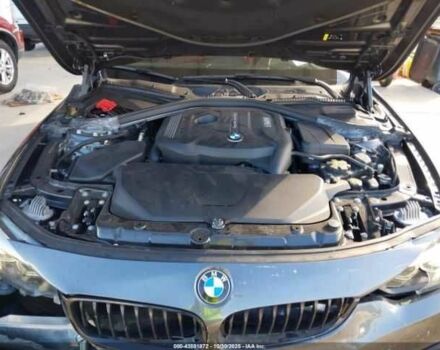 Серый БМВ 4 Серия, объемом двигателя 2 л и пробегом 28 тыс. км за 4300 $, фото 9 на Automoto.ua