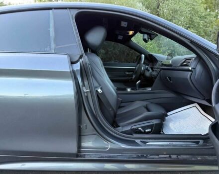 Серый БМВ 4 Серия, объемом двигателя 3 л и пробегом 58 тыс. км за 12000 $, фото 8 на Automoto.ua