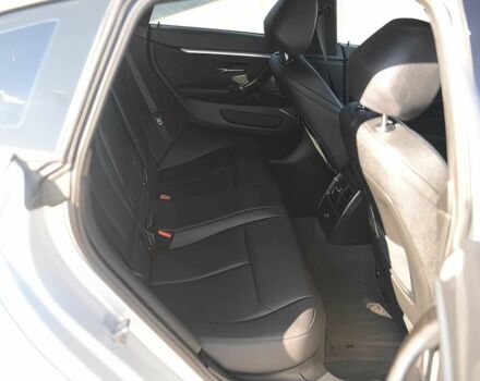 Серый БМВ 4 Серия, объемом двигателя 2 л и пробегом 39 тыс. км за 9900 $, фото 10 на Automoto.ua