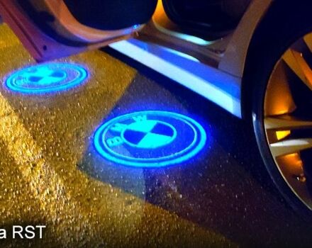 Серый БМВ 4 Серия, объемом двигателя 2 л и пробегом 90 тыс. км за 21500 $, фото 13 на Automoto.ua