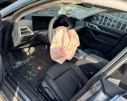 Сірий БМВ 4 Серія, об'ємом двигуна 0 л та пробігом 6 тис. км за 22500 $, фото 9 на Automoto.ua