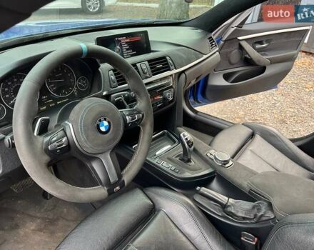 Синій БМВ 4 Серія, об'ємом двигуна 3 л та пробігом 133 тис. км за 18000 $, фото 19 на Automoto.ua