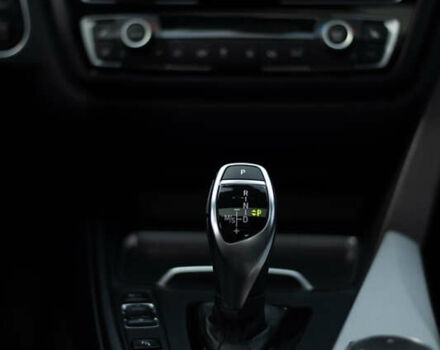 Синий БМВ 4 Серия, объемом двигателя 2 л и пробегом 163 тыс. км за 23100 $, фото 26 на Automoto.ua