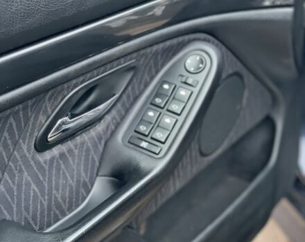 Синий БМВ 4 Серия, объемом двигателя 2.5 л и пробегом 367 тыс. км за 3850 $, фото 13 на Automoto.ua