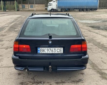 Синий БМВ 4 Серия, объемом двигателя 2.5 л и пробегом 367 тыс. км за 3850 $, фото 4 на Automoto.ua