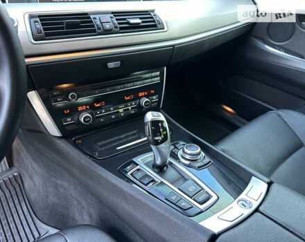 Белый БМВ 5 Серия ГТ, объемом двигателя 3 л и пробегом 254 тыс. км за 19900 $, фото 20 на Automoto.ua