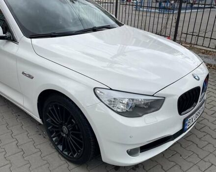 Білий БМВ 5 Серія ГТ, об'ємом двигуна 3 л та пробігом 284 тис. км за 14900 $, фото 3 на Automoto.ua