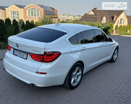 Белый БМВ 5 Серия ГТ, объемом двигателя 3 л и пробегом 254 тыс. км за 19900 $, фото 13 на Automoto.ua