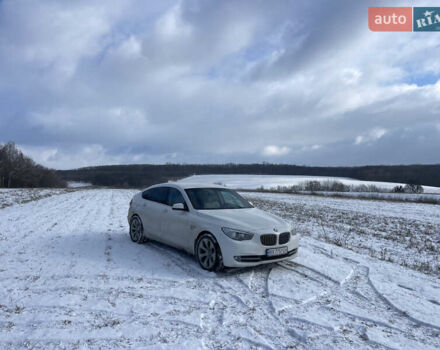Белый БМВ 5 Серия ГТ, объемом двигателя 2.99 л и пробегом 180 тыс. км за 19500 $, фото 22 на Automoto.ua