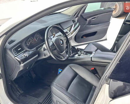 БМВ 5 Серия ГТ 2011 в Киеве на Automoto.ua Белый БМВ 5 Серия ГТ, объемом двигателя 3 л и пробегом 160 тыс. км за 14000 $, фото 7 на Automoto.ua