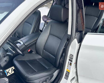 БМВ 5 Серия ГТ 2011 в Киеве на Automoto.ua Белый БМВ 5 Серия ГТ, объемом двигателя 3 л и пробегом 160 тыс. км за 14000 $, фото 5 на Automoto.ua