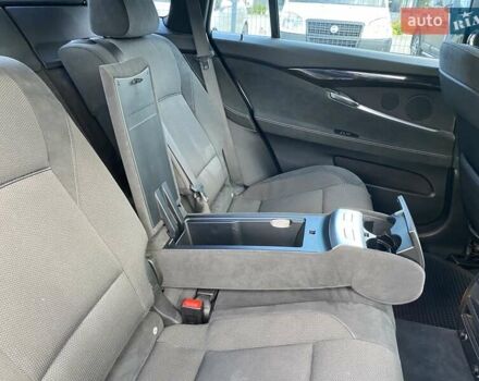 Білий БМВ 5 Серія ГТ, об'ємом двигуна 2.98 л та пробігом 150 тис. км за 15000 $, фото 29 на Automoto.ua