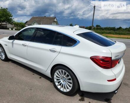 Белый БМВ 5 Серия ГТ, объемом двигателя 3 л и пробегом 148 тыс. км за 16499 $, фото 17 на Automoto.ua