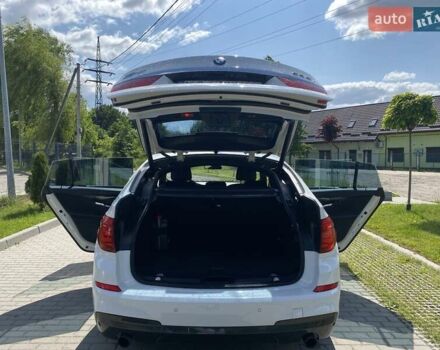 Білий БМВ 5 Серія ГТ, об'ємом двигуна 2.98 л та пробігом 150 тис. км за 15000 $, фото 6 на Automoto.ua