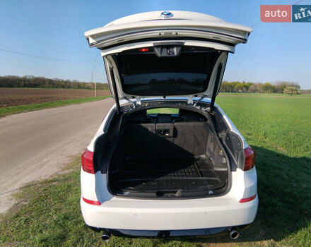 Белый БМВ 5 Серия ГТ, объемом двигателя 2.98 л и пробегом 91 тыс. км за 21499 $, фото 12 на Automoto.ua