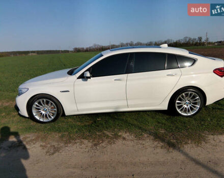 Белый БМВ 5 Серия ГТ, объемом двигателя 2.98 л и пробегом 91 тыс. км за 21499 $, фото 2 на Automoto.ua