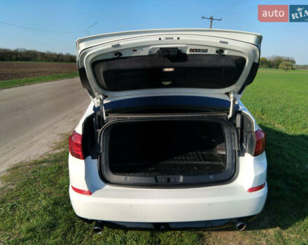 Белый БМВ 5 Серия ГТ, объемом двигателя 2.98 л и пробегом 91 тыс. км за 21499 $, фото 14 на Automoto.ua