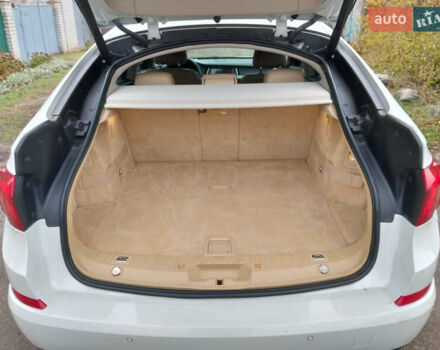 Белый БМВ 5 Серия ГТ, объемом двигателя 2.98 л и пробегом 151 тыс. км за 17500 $, фото 9 на Automoto.ua