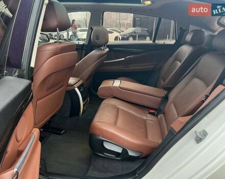 Белый БМВ 5 Серия ГТ, объемом двигателя 3 л и пробегом 156 тыс. км за 15990 $, фото 10 на Automoto.ua