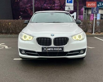 Белый БМВ 5 Серия ГТ, объемом двигателя 3 л и пробегом 156 тыс. км за 15990 $, фото 2 на Automoto.ua