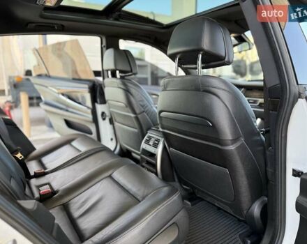 БМВ 5 Серия ГТ 2014 в Днепре (Днепропетровске) на Automoto.ua Белый БМВ 5 Серия ГТ, объемом двигателя 3 л и пробегом 200 тыс. км за 18999 $, фото 27 на Automoto.ua