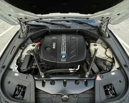 Білий БМВ 5 Серія ГТ, об'ємом двигуна 2 л та пробігом 245 тис. км за 23000 $, фото 12 на Automoto.ua