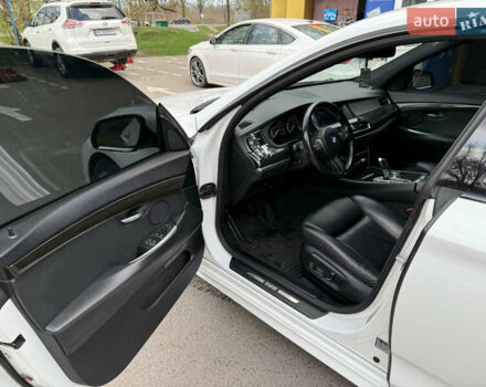 Белый БМВ 5 Серия ГТ, объемом двигателя 3 л и пробегом 168 тыс. км за 19000 $, фото 8 на Automoto.ua