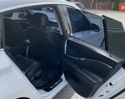 БМВ 5 Серия ГТ 2014 в Ровно на Automoto.ua Белый БМВ 5 Серия ГТ, объемом двигателя 3 л и пробегом 160 тыс. км за 24900 $, фото 24 на Automoto.ua