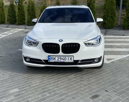 БМВ 5 Серия ГТ 2014 в Ровно на Automoto.ua Белый БМВ 5 Серия ГТ, объемом двигателя 3 л и пробегом 160 тыс. км за 24900 $, фото 2 на Automoto.ua