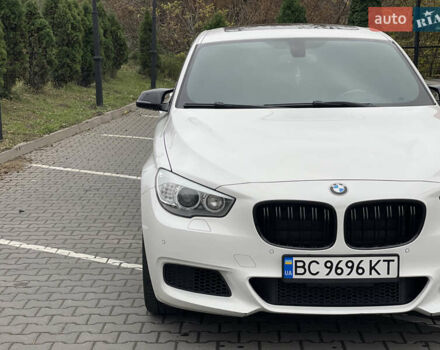Белый БМВ 5 Серия ГТ, объемом двигателя 2.98 л и пробегом 122 тыс. км за 19900 $, фото 2 на Automoto.ua
