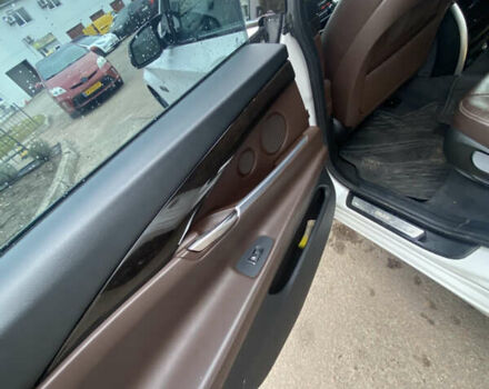 Белый БМВ 5 Серия ГТ, объемом двигателя 3 л и пробегом 204 тыс. км за 18000 $, фото 13 на Automoto.ua