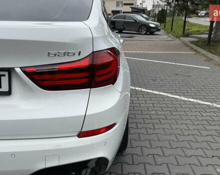 Белый БМВ 5 Серия ГТ, объемом двигателя 2.98 л и пробегом 122 тыс. км за 19900 $, фото 33 на Automoto.ua