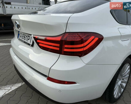 Белый БМВ 5 Серия ГТ, объемом двигателя 2 л и пробегом 110 тыс. км за 25000 $, фото 24 на Automoto.ua