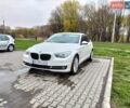 Белый БМВ 5 Серия ГТ, объемом двигателя 3 л и пробегом 195 тыс. км за 12500 $, фото 1 на Automoto.ua