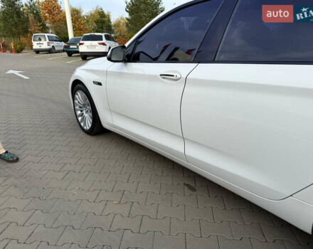 Белый БМВ 5 Серия ГТ, объемом двигателя 2 л и пробегом 110 тыс. км за 25000 $, фото 4 на Automoto.ua