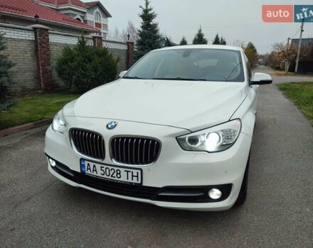 Білий БМВ 5 Серія ГТ, об'ємом двигуна 2 л та пробігом 92 тис. км за 22300 $, фото 51 на Automoto.ua