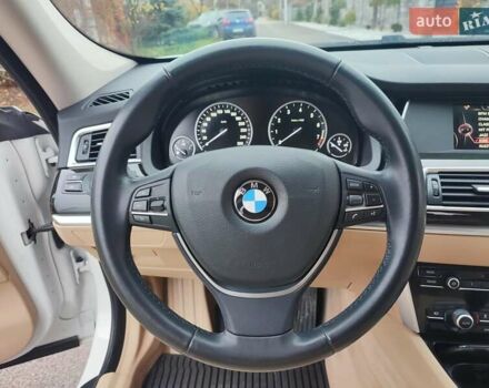 Білий БМВ 5 Серія ГТ, об'ємом двигуна 2 л та пробігом 92 тис. км за 22300 $, фото 19 на Automoto.ua