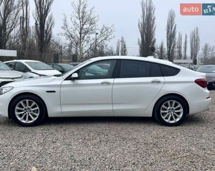 Белый БМВ 5 Серия ГТ, объемом двигателя 2 л и пробегом 205 тыс. км за 23000 $, фото 9 на Automoto.ua
