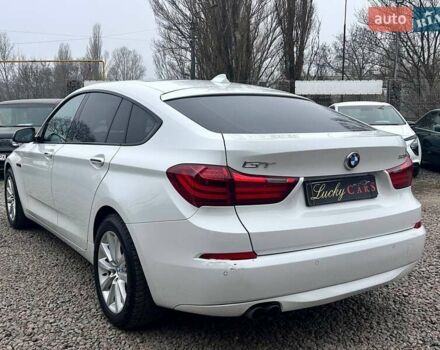 Белый БМВ 5 Серия ГТ, объемом двигателя 2 л и пробегом 205 тыс. км за 23000 $, фото 7 на Automoto.ua