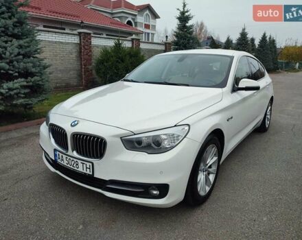 Білий БМВ 5 Серія ГТ, об'ємом двигуна 2 л та пробігом 92 тис. км за 22300 $, фото 1 на Automoto.ua