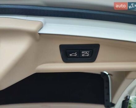 Білий БМВ 5 Серія ГТ, об'ємом двигуна 2 л та пробігом 92 тис. км за 22300 $, фото 50 на Automoto.ua