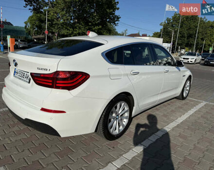 Білий БМВ 5 Серія ГТ, об'ємом двигуна 2 л та пробігом 39 тис. км за 27500 $, фото 12 на Automoto.ua