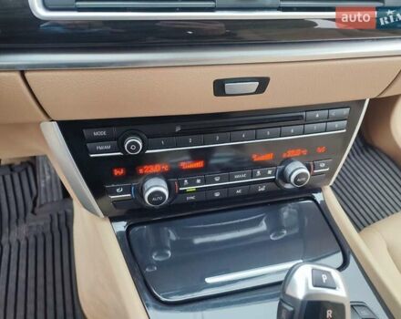 Білий БМВ 5 Серія ГТ, об'ємом двигуна 2 л та пробігом 92 тис. км за 22300 $, фото 20 на Automoto.ua