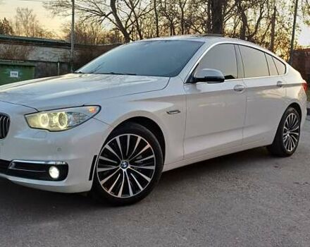 Білий БМВ 5 Серія ГТ, об'ємом двигуна 3 л та пробігом 147 тис. км за 15500 $, фото 1 на Automoto.ua