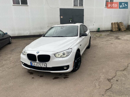 БМВ 5 Серия ГТ 2015 в Киеве на Automoto.ua Белый БМВ 5 Серия ГТ, объемом двигателя 3 л и пробегом 204 тыс. км за 18000 $, фото 1 на Automoto.ua