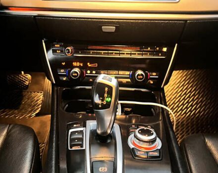 Черный БМВ 5 Серия ГТ, объемом двигателя 3 л и пробегом 310 тыс. км за 18500 $, фото 12 на Automoto.ua