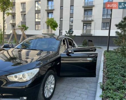 Черный БМВ 5 Серия ГТ, объемом двигателя 2.99 л и пробегом 231 тыс. км за 16800 $, фото 2 на Automoto.ua