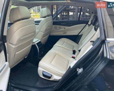 Черный БМВ 5 Серия ГТ, объемом двигателя 2.99 л и пробегом 231 тыс. км за 16800 $, фото 17 на Automoto.ua