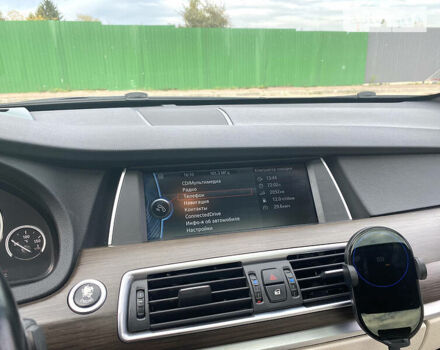 Черный БМВ 5 Серия ГТ, объемом двигателя 3 л и пробегом 307 тыс. км за 19000 $, фото 26 на Automoto.ua